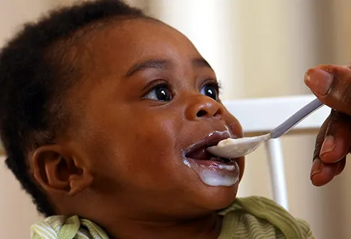 How much rice cereal should a 5-month-old baby eat?