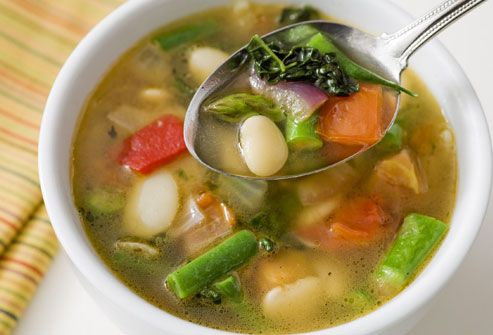 Tigela de sopa de legumes
