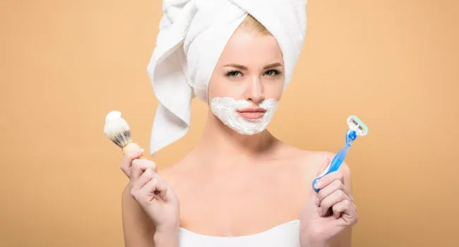 using women's razor on face