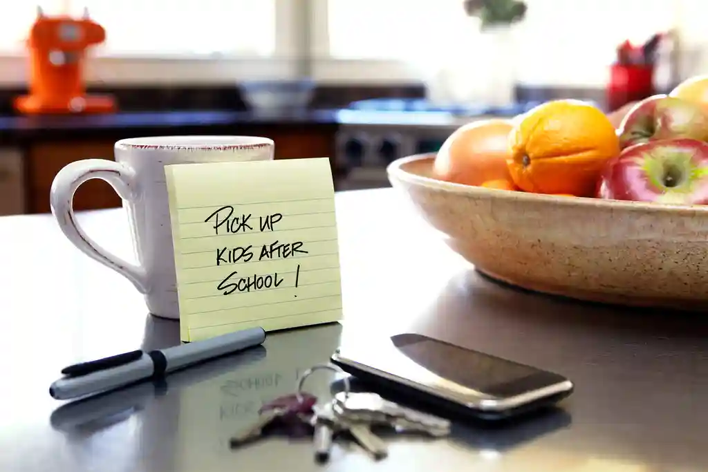 photo of note on kitchen counter