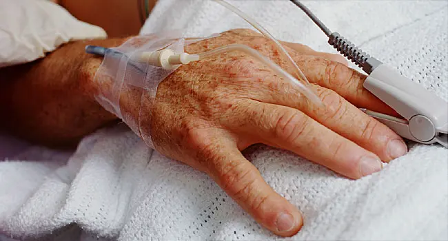 hand with iv