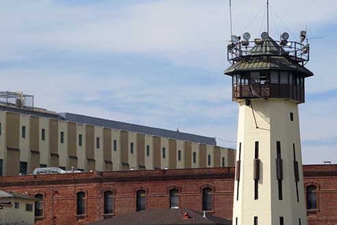 photo of prison exterior