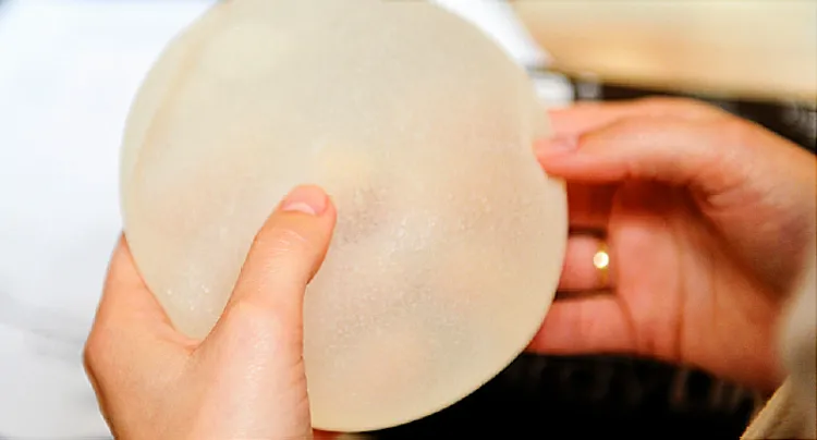 650x350_textured_breast_implant_linked_to_rare_can
