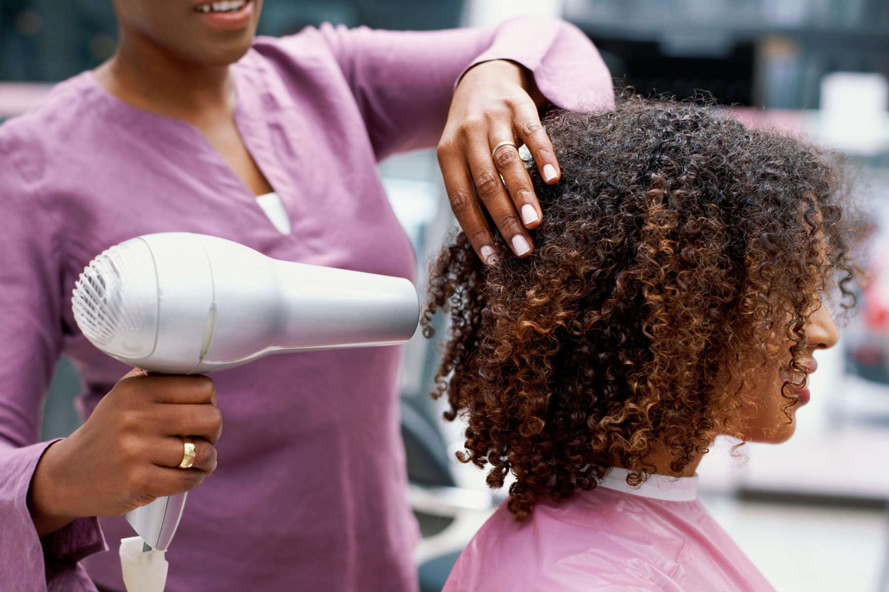 Natural Hair: What to Know Before You Color It