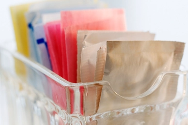 photo of packages of artificial sweeteners