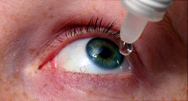 Why Are My Eyes So Dry? 6 Causes of Dry Eyes &amp; How To Treat Them
