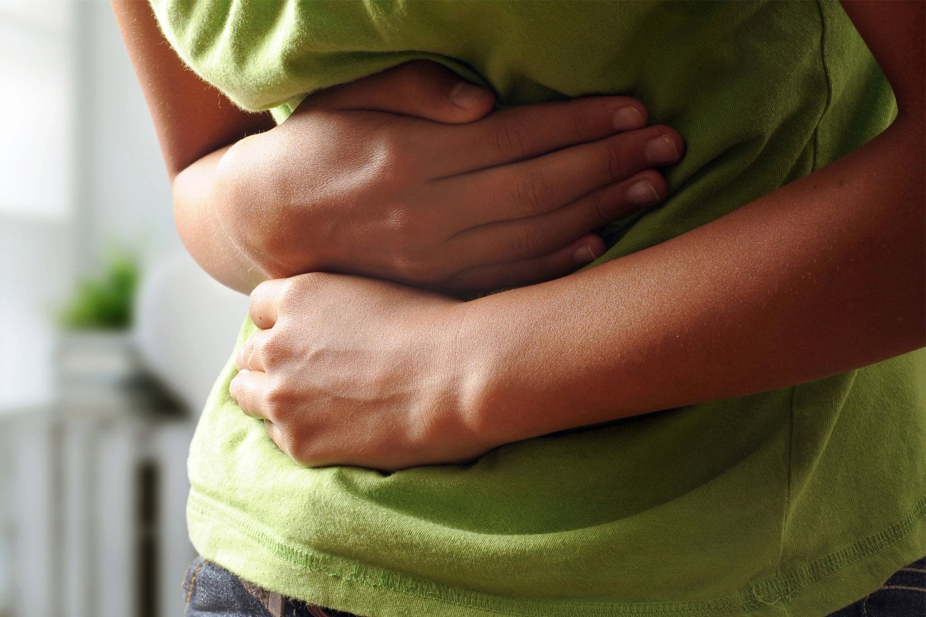 What causes the feeling of your stomach dropping