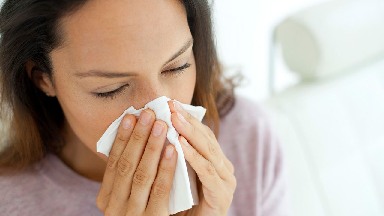 12 Home Remedies For The Cold Nasal Spray Steam More