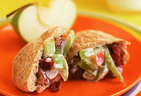 grape and apple sandwich in wholegrain pita
