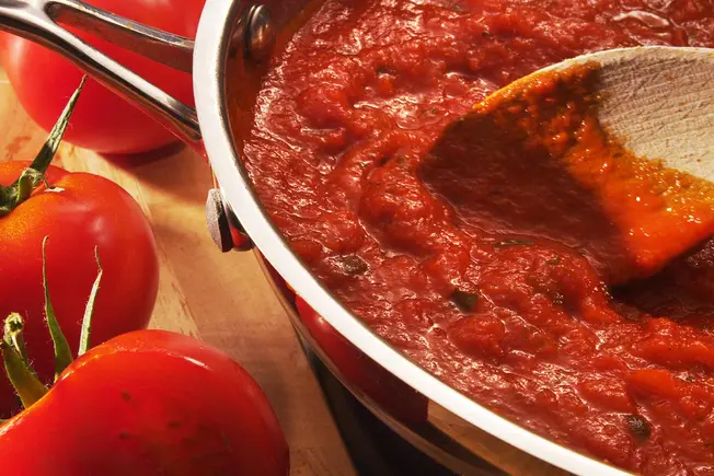 Simple Herbed Tomato Sauce