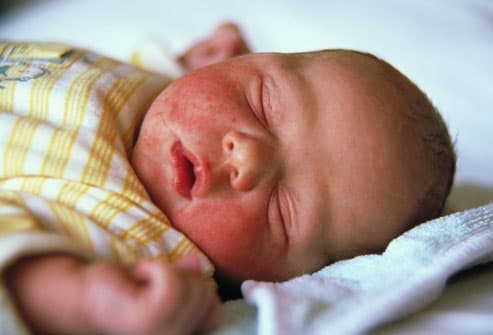 [Resim: photolibrary_rm_photo_of_newborn_baby.jpg]