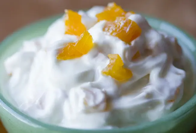 The Top Fat-Burning Foods (2022) Greek Yogurt