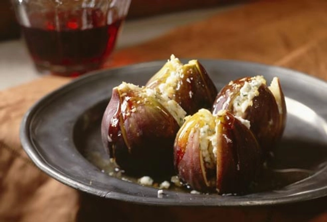 Figs Stuffed With Manchego Cheese