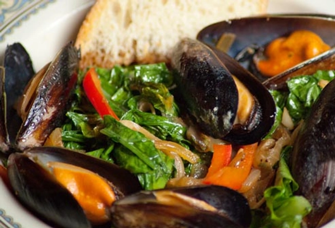 Steamed Shellfish With Greens