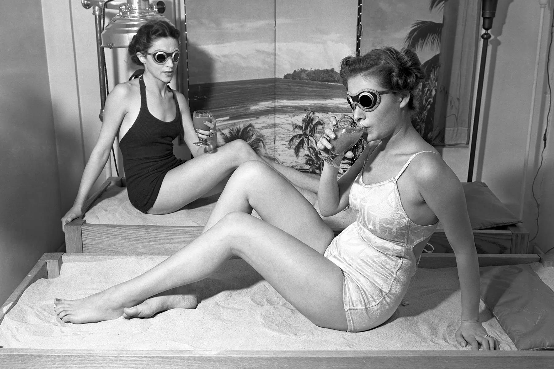 photo of 1940s drinking master cleanse