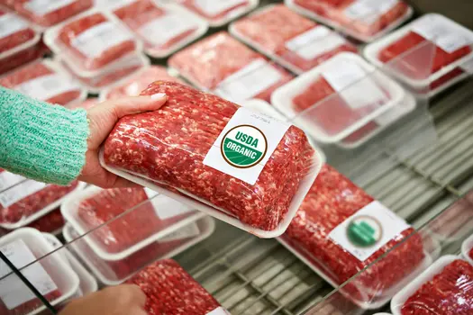photo of organic beef package