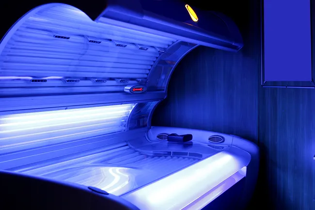 photo of tanning bed