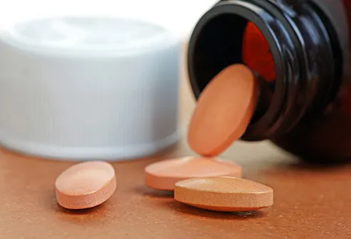 statin pills close up