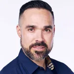 Damian Robledo, LCSW - Calabasas, CA - Mental Health Counseling, Psychotherapy