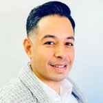Carlos Gonzalez, LCSW - Los Angeles, CA - Mental Health Counseling
