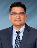 Dr. Awais M Khan, MD - Cambridge, MN - Internal Medicine, Oncology