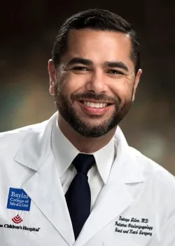 Dr. Rodrigo Silva - Houston, TX - Otolaryngology-Head And Neck Surgery, Internist/pediatrician