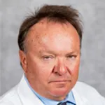Dr. Krzystof Sygnarowicz, MD - Copiague, NY - Internal Medicine