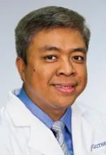 Dr. Daniel Tayag, MD - Sayre, PA - Orthopedic Surgery