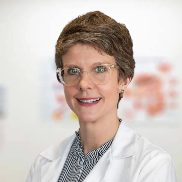 Physician Meredith Amos, MD - DUNCANVILLE, TX - Family Medicine, Primary Care