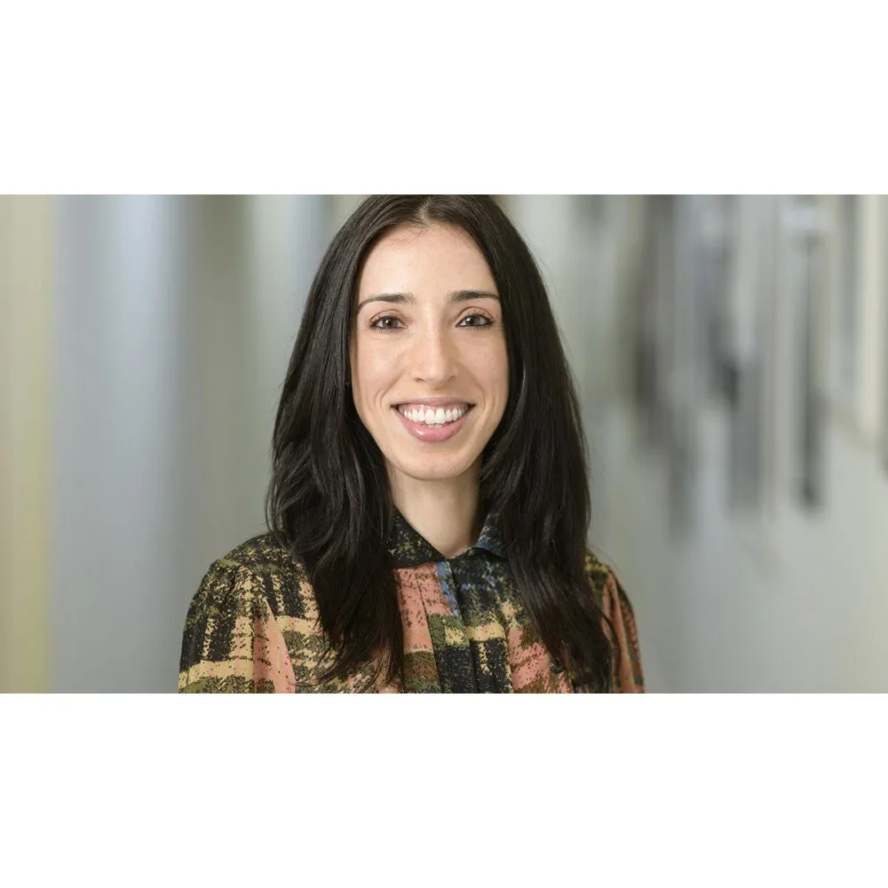 Dr. Rosa Nouvini, MD - New York, NY - Oncologist