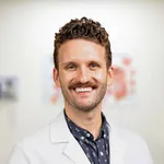 Physician Sean Llewellyn, MD - Chicago, IL - Family Medicine, Primary Care