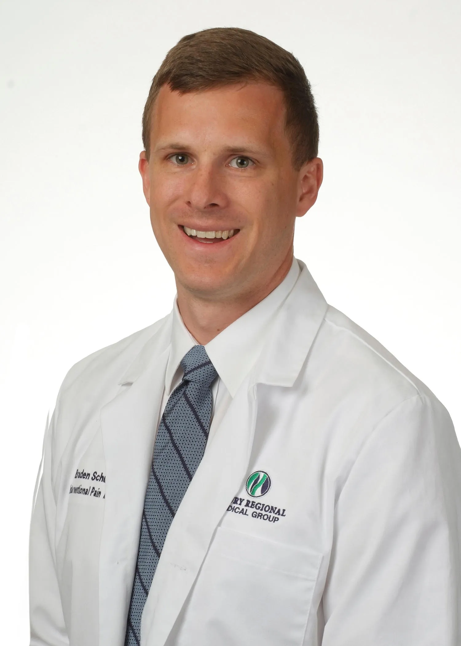 Dr. Braden Schuster, MD, Pain Medicine | Columbia, TN | WebMD