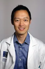 Dr. Raymund L Yong, MD - New York, NY - Neurological Surgery