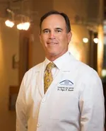 Dr. Roger Newsom, MD - Portsmouth, VA - Ophthalmology
