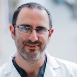 Dr. Alexander Ezzati - Encino, CA - Chiropractor, Acupuncture