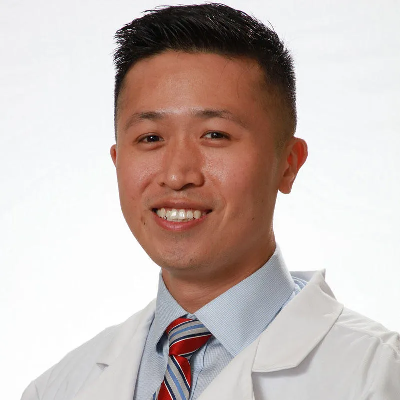 Dr. Robert Li, MD - Fresh Meadows, NY - General Orthopedics