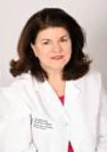 Dr. Lisa Marie Raacke, MD - Lodi, NJ - Internal Medicine
