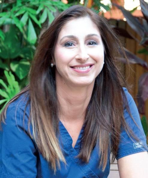 Dr. Adriana Paula Suarez