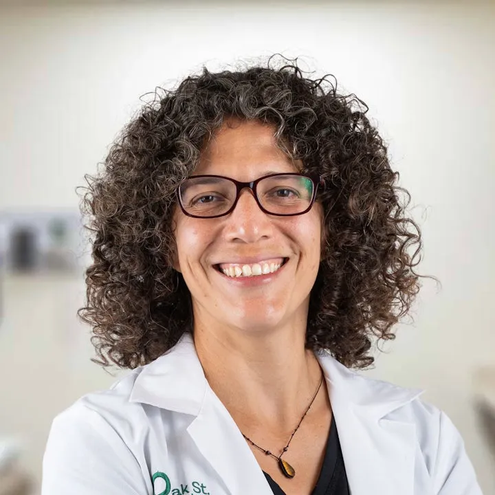 Physician Clementina Verdin, FNP - Chicago, IL - Family Medicine, Primary Care