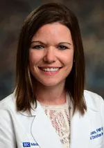 Dr. Cody Elizabeth Bilderback, FNP - Alton, IL - Family Medicine