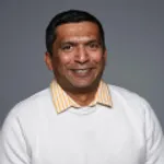Dr. Pranav Shroff, MD - East Dundee, IL - Family Medicine