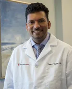 Dr. Timur Yasin, MD - Smithtown, NY - Pain Medicine, Sports Medicine, Orthopedic Surgery