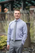 Dr. Austen Stasiak, MD - Vancouver, WA - Family Medicine