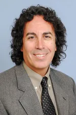 Dr. Steven Ted Galutia, MD - Newark, NY - Pediatrics