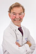Dr. Arnold D Panzer, MD - Lindenhurst, NY - Dermatology