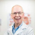 Physician Elliott Kroger, MD - Waukegan, IL - Primary Care, Family Medicine