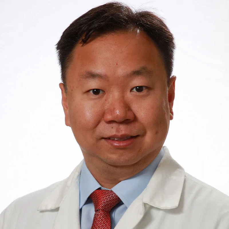 Dr. Tony Quach, MD - Fresh Meadows, NY - General Orthopedics