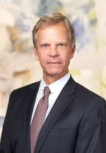 Dr. Stuart Lipton, MD - Lewisville, TX - Plastic Surgeon