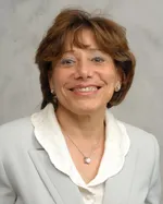 Dr. Thanaa Nelly Khalil Abraham, MD - Toms River, NJ - Internal Medicine