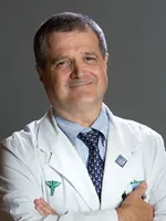 Dr. Fabio   Volterra, MD - Bronx, NY - Internal Medicine, Oncology